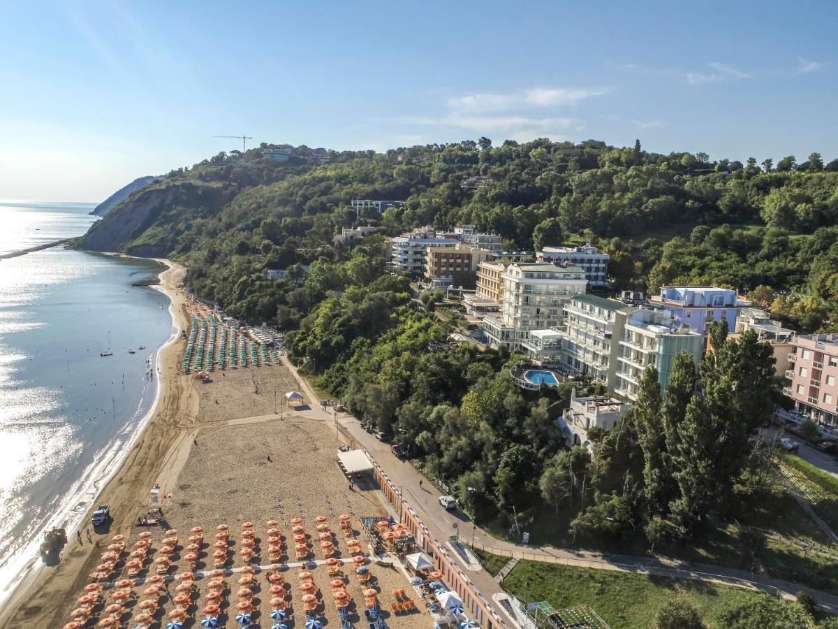 Hotel Sans Souci Gabicce Mare Esterno foto