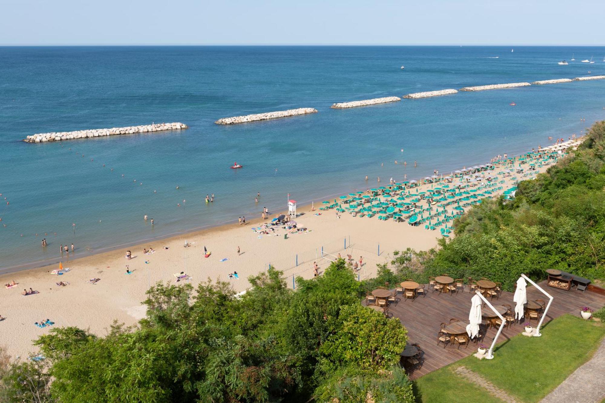 Hotel Sans Souci Gabicce Mare Esterno foto